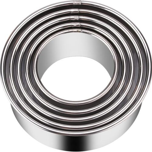 5 Pieces Biscuit Cookie Cutters Set,Stainless Steel Circle Round Cookie Biscuit Cutters in Graduated Sizes Shape Molds for Pastries Doughs Doughnuts